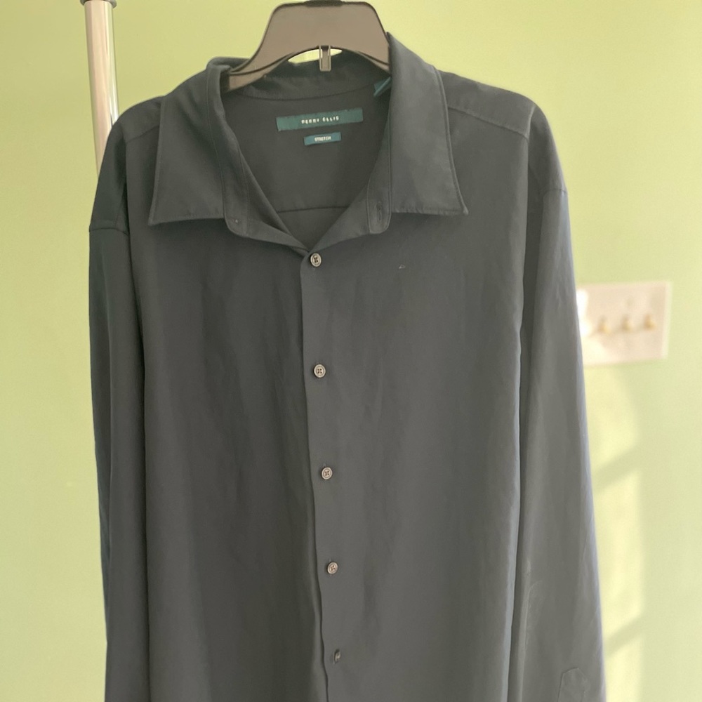 Perry Ellis Men Petite